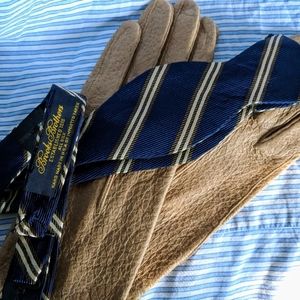 Brooks Brothers Bow Tie